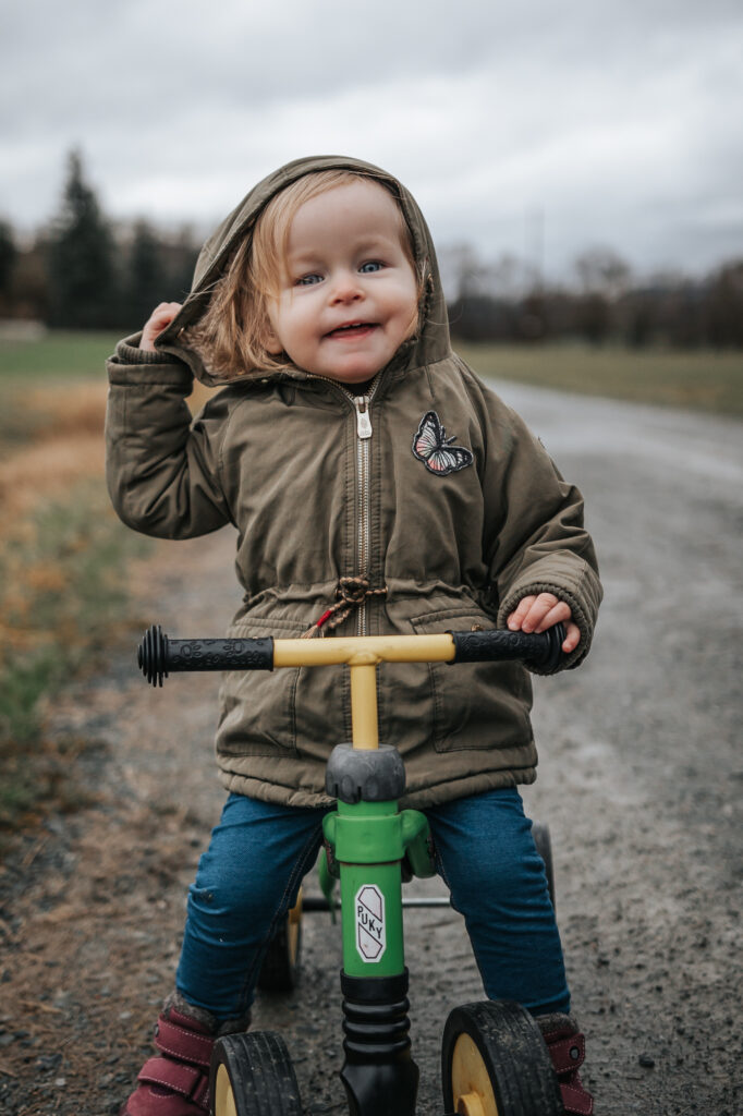 Kindergartenfotografie Oberfranken, Kindergartenfotografin Kulmbach, natürliche und authentische Kindergartenfotografie in Kulmbach